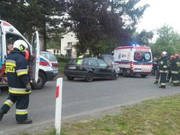 Czworo dzieci trafiło do szpitala po wypadku w Łosiowie