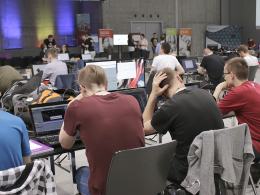 Trwa pierwszy w Opolu hackathon PiastCode