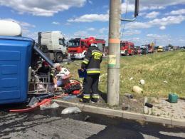 Bus przewrócił się na obwodnicy Opola