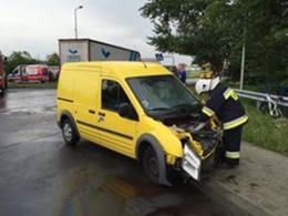 Groźny wypadek na skrzyżowaniu ulicy Krapkowickiej z Odrodzenia
