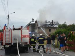 Pożar opuszczonego budynku w Lewinie Brzeskim