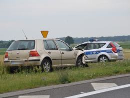 Zderzenie volkswagena i audi na "grzybku"