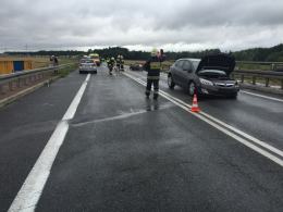 Policjant-motocyklista ranny w wypadku na obwodnicy