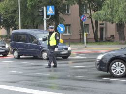 Policjant z Prudnika najlepszym funkcjonariuszem drogówki w regionie