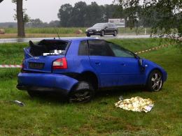 Kierowca audi ranny w wypadku pomiędzy Węgrami a Osowcem