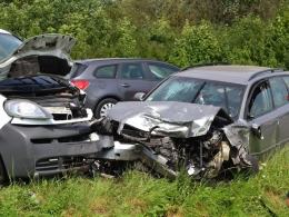 Trzy auta zderzyły się na obwodnicy Opola