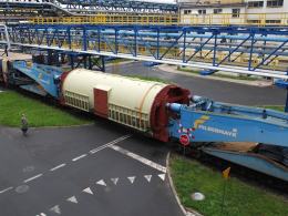 Największy w Polsce generator prądu przyjechał do Elektrowni Opole