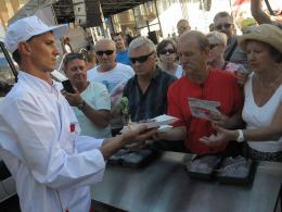 Ponad 4-metrowe salami i pieczony byk na VII Festiwalu Opolskich Smaków