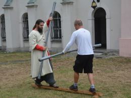 Jarmark Franciszkański w strugach deszczu