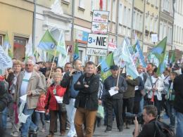 Duże Opole. Kolejna "miesięcznica pogrzebania na Opolszczyźnie demokracji".