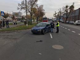 Zderzenie i dachowanie na ul. Niemodlińskiej