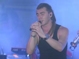 Kamil Bednarek przyciągnął tłumy opolan na charytatywny koncert w Kubaturze