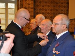W ratuszu odznaczono zasłużonych Opolan