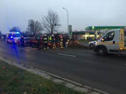Dachowanie forda na ulicy Plebiscytowej