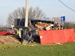 Kierowca busa spowodował tragiczny wypadek w Brzegu. Miał 3 promile!