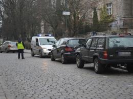 Ulica Osmańczyka jest dwukierunkowa. Zmiana zaskoczyła kierowców.