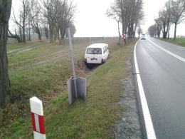 Zasłabnięcie przyczyną kolizji drogowej