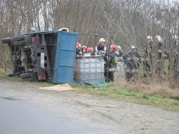 Śmiertelny wypadek pod Opolem. Ładunek przygniótł mężczyznę.