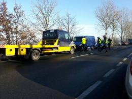 Zderzenie czterech samochodów przed Zawadą