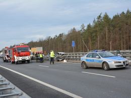 Wypadek na autostradzie A4. W akcji śmigłowiec LPR.