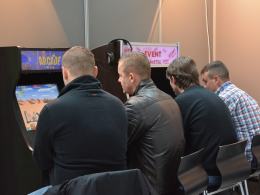Mężczyźni rządzą w Centrum Wystawienniczo-Kongresowym