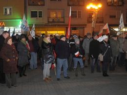 Opolscy politycy wspólnie przeciw rządowi na manifestacji KOD