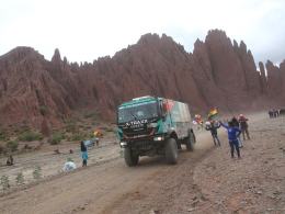 Darek Rodewald jedzie w Rajdzie Dakar po kolejne zwycięstwo