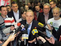 Grzegorz Schetyna wstawi się za głodującymi u premier Beaty Szydło