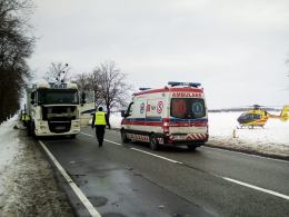 Groźny wypadek pod Kluczborkiem. W akcji śmigłowiec LPR.