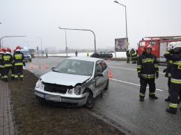 Wyjeżdżał z parkingu, doprowadził do kolizji