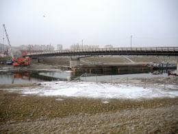 Prace przy budowie mostu na ul. Niemodlińskiej idą pełną parą