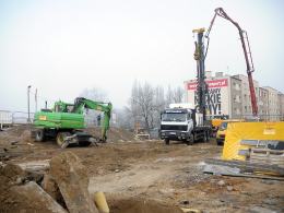 Prace przy budowie mostu na ul. Niemodlińskiej idą pełną parą