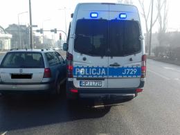 Pijany kierowca uderzył w radiowóz na skrzyżowaniu