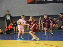 Ponad 100 młodych szczypiornistów rywalizuje w Mini Handball Lidze