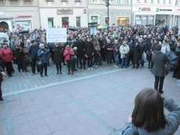 Kobiety stanęły w obronie swoich praw na Placu Wolności