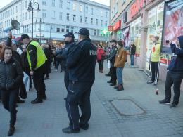 Kobiety stanęły w obronie swoich praw na Placu Wolności