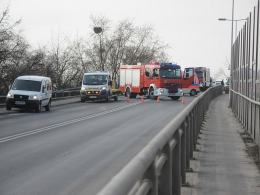 Zderzenie na wiadukcie na ul. Obrońców Stalingradu