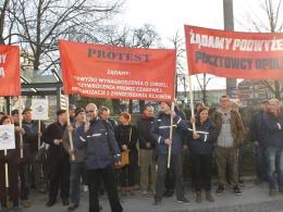 Listonosze żądają większych wypłat i poprawy warunków pracy