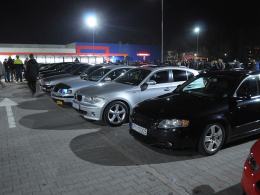 Setki samochodów na motoryzacyjnym rozpoczęciu sezonu JDM i PitStop Opole
