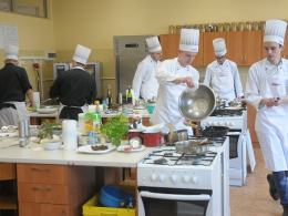 Uczniowie potrafią gotować. Za nami konkurs "Regionalne Smaki".
