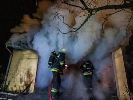 Spłonęła altanka na terenie ogródków działkowych