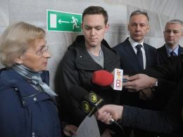 Opozycja protestuje przeciwko Sali im. Lecha Kaczyńskiego
