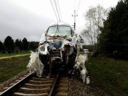 Zderzenie Pendolino z samochodem ciężarowym w Schodni