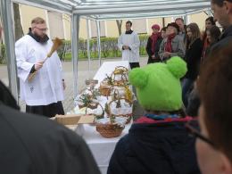 Opolanie błogosławią pokarmy. Zobacz rozpiskę święceń.