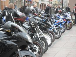 Motocyklowe Jajeczko na opolskim rynku za nami