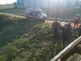 18-letni rowerzysta wjechał wprost pod pociąg