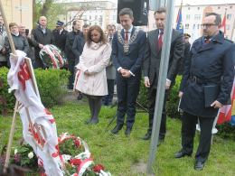 Opole upamiętniło bp Antoniego Adamiuka. Powstał skwer jego imienia.