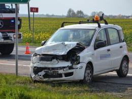 Wypadek w Sosnówce, dwie osoby ranne