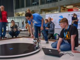 Najlepsi konstruktorzy robotów rywalizowali w CWK