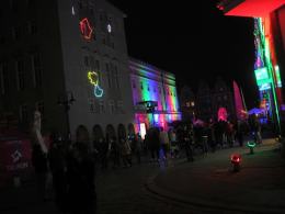 Mieszkańcy stworzyli interaktywny mapping na Rynku